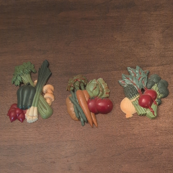 Vintage Other - Vintage Colorful Vegetable Wall Set By Home Interior Gifts Made In USA